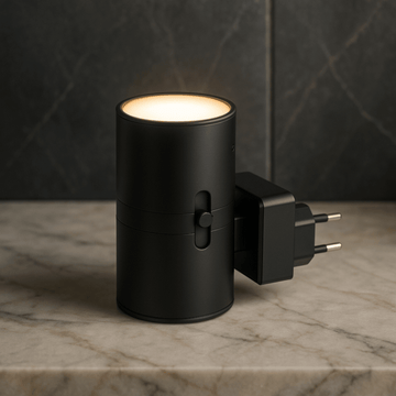LumiPlug™ – Intelligente Steckdosenlampe mit Dämmerungssensor - Aora-1 - 1× LumiPlug™